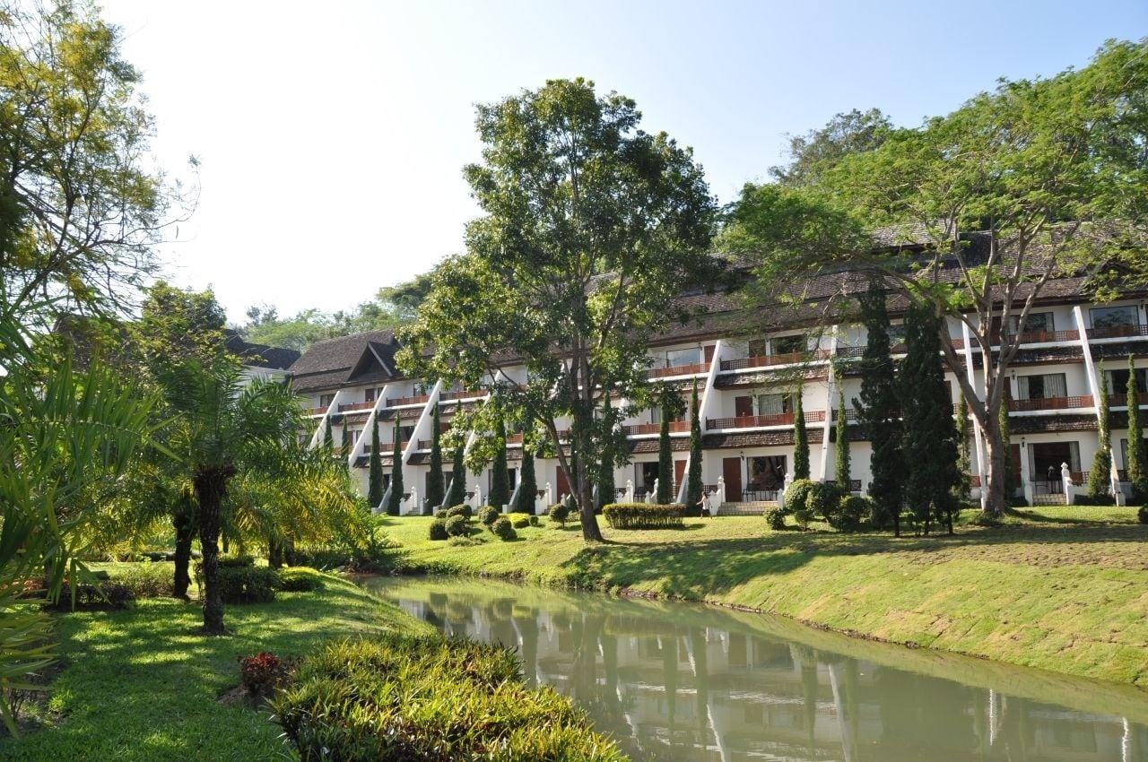 Suan Bua Hotel & Resort Ban Pong  Eksteriør billede
