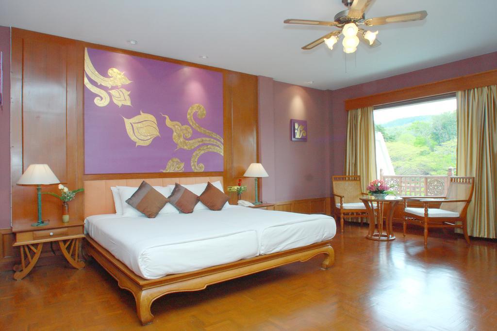 Suan Bua Hotel & Resort Ban Pong  Værelse billede