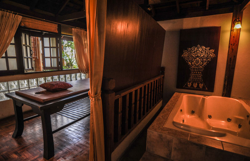 Suan Bua Hotel & Resort Ban Pong  Eksteriør billede