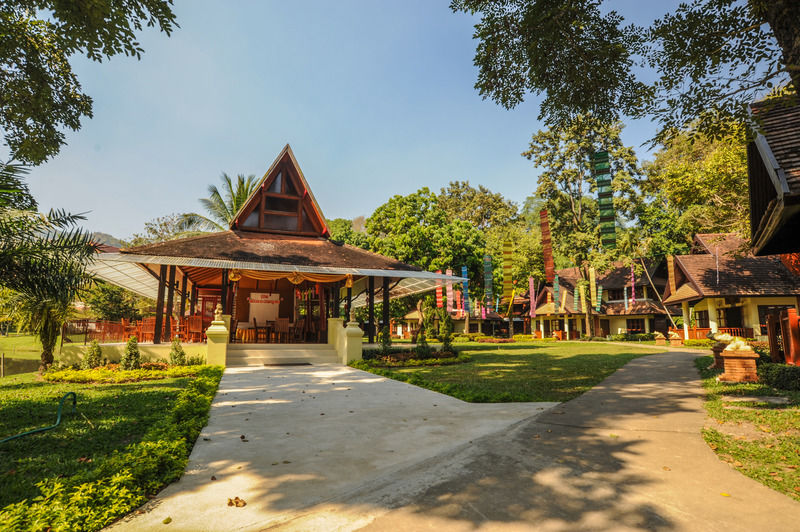Suan Bua Hotel & Resort Ban Pong  Eksteriør billede